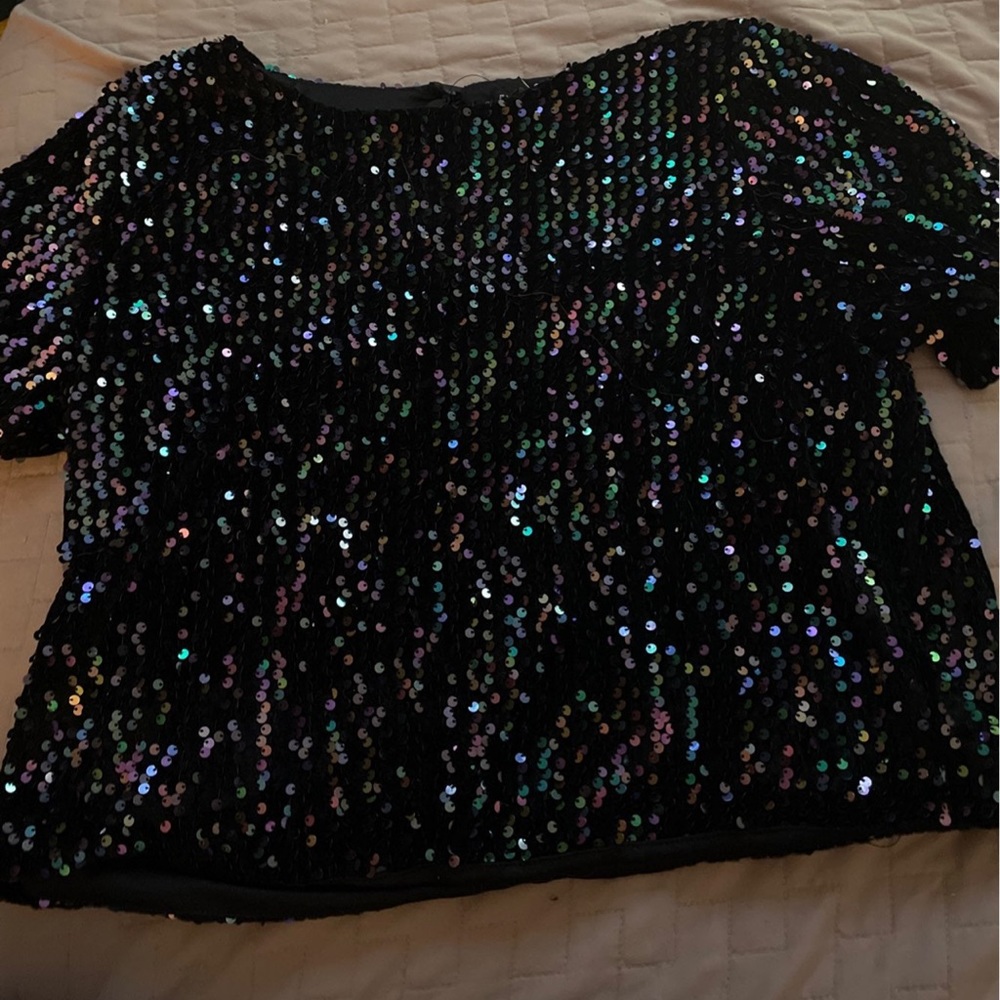 Super cute too that can be dressed up or down. Size 2XL tags attached.